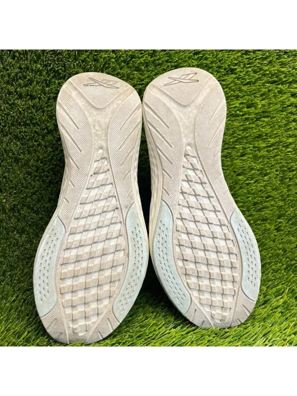 Reebok Flashfilm 3.0 Womens Size 8 White Athletic Running Walking Shoes Sneakers